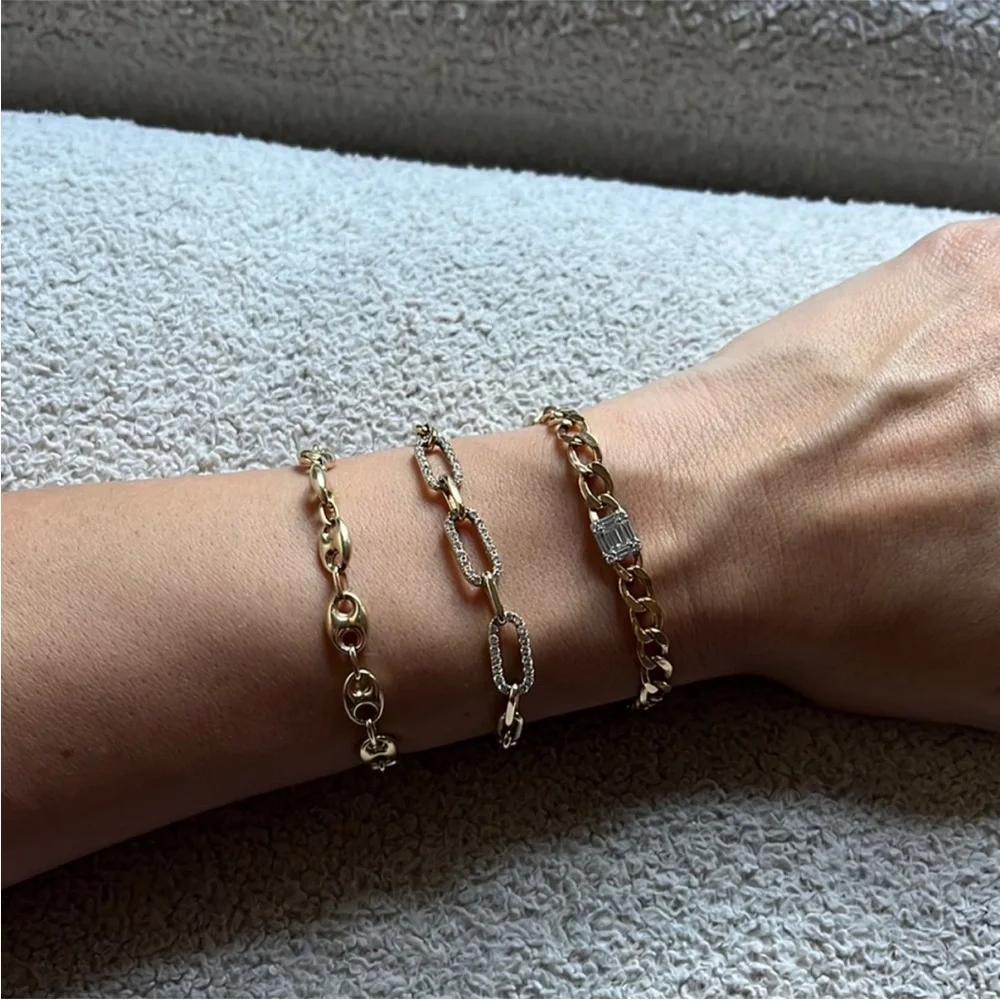 Ring Concierge 14k Gold Curb Chain Bracelet with Real Diamonds - Picture 3 of 4